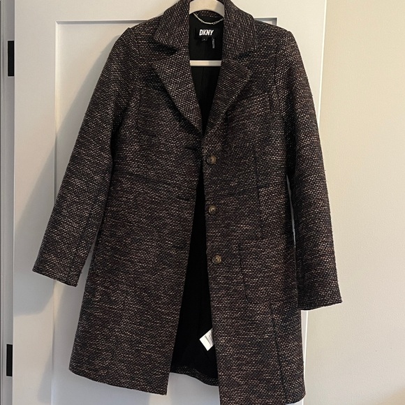 Dkny Jackets & Blazers - DKNY WomensTextured Black and Brown Trench Coat